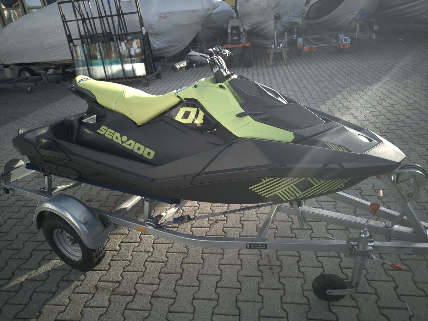 SeaDoo Spark Trixx 3UP 90 iBR Gebraucht Modell 2023 - Manta Green - 31h