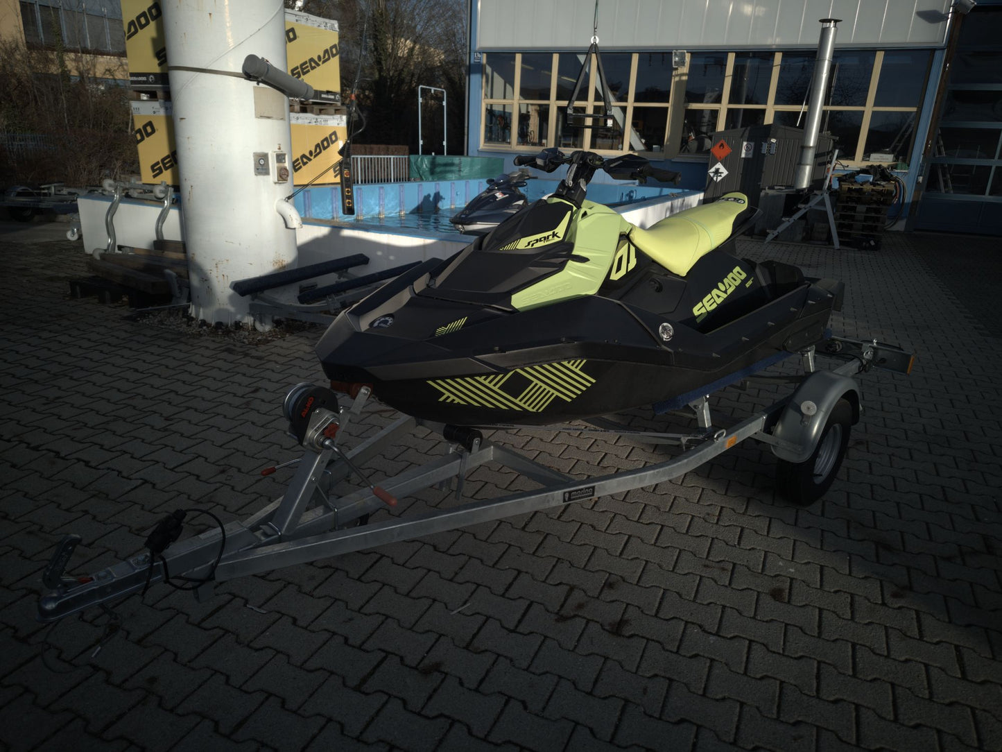 SeaDoo Spark Trixx 3UP 90 iBR Gebraucht Modell 2023 - Manta Green - 31h