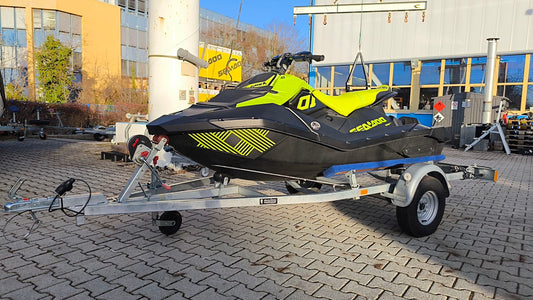 SeaDoo Spark Trixx 3UP 90 iBR Gebraucht Modell 2023 - Manta Green - 31h