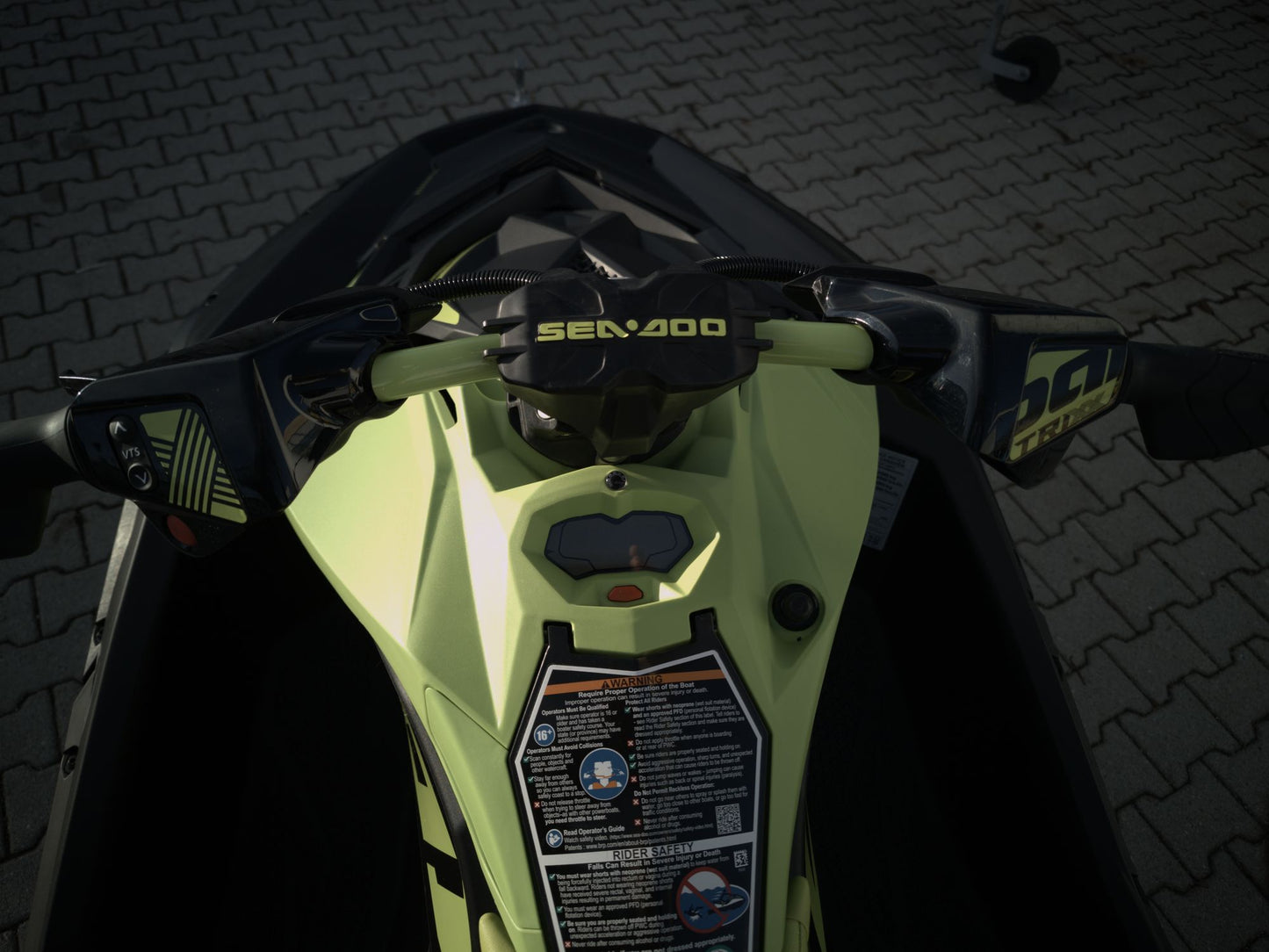 SeaDoo Spark Trixx 3UP 90 iBR Gebraucht Modell 2023 - Manta Green - 31h